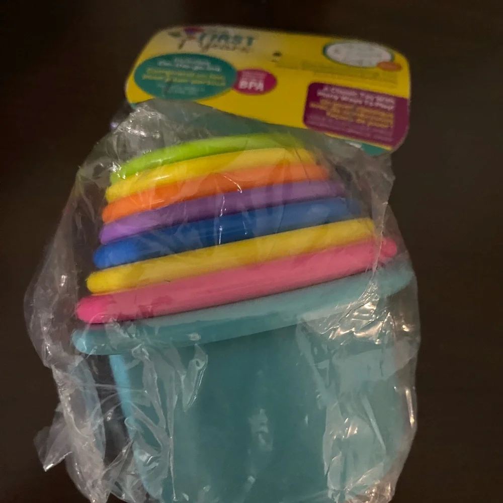 Stack & Count Cups - Multicolor - Picture 3 of 5
